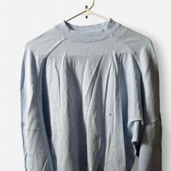 Aerie Light Blue Women's Long Sleeve - Picture 5 of 7